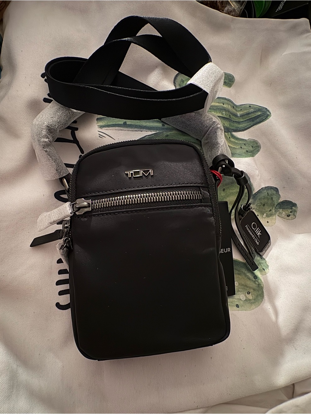 Tumi Qlik President's club Black Small Crossbody Belt Bag